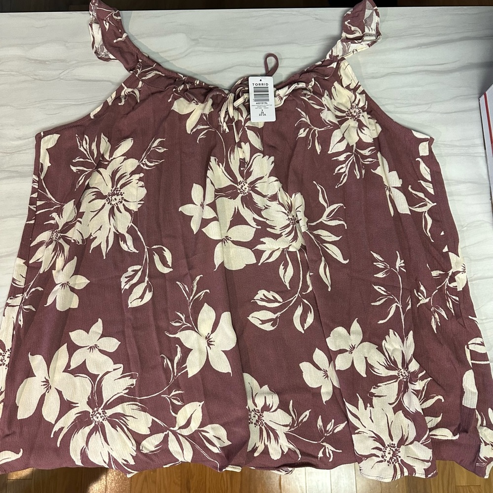 Torrid summer tank - brown and white